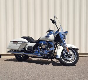 2015 Harley Davidson Road King FLHR